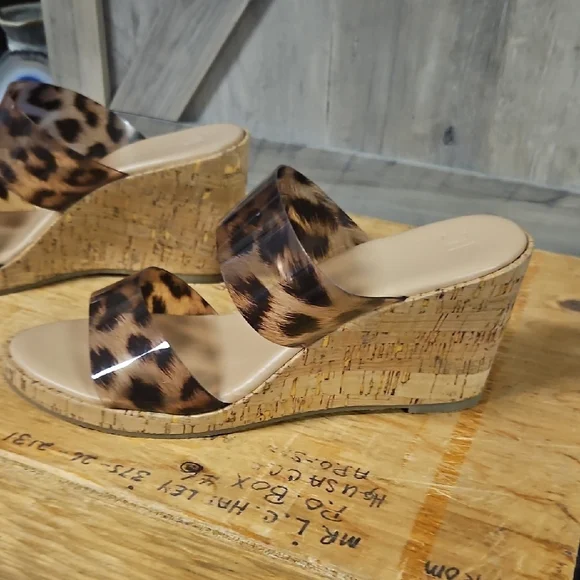 Tan and Brown Leopard Print Sandals with Platform Sole - Picture 4 of 8